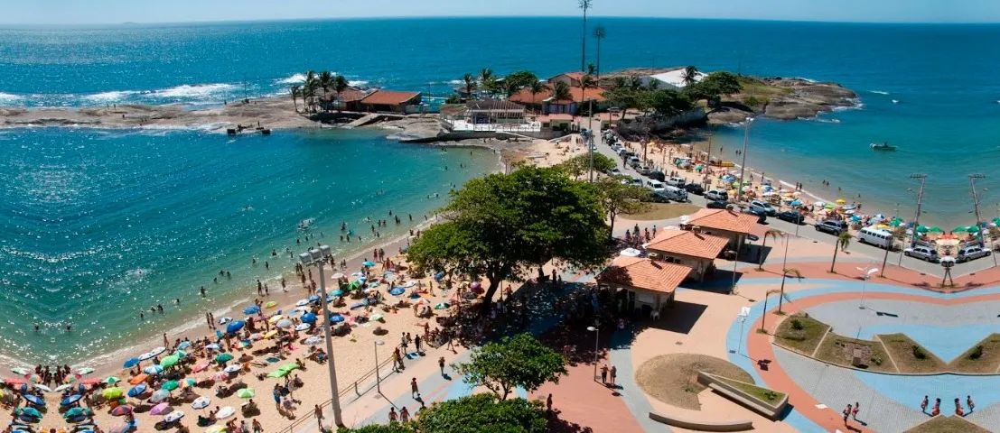 Casa Aconchegante com 3 Quartos e Churrasqueira na Praia das Castanheiras - Guarapari - Foto 2
