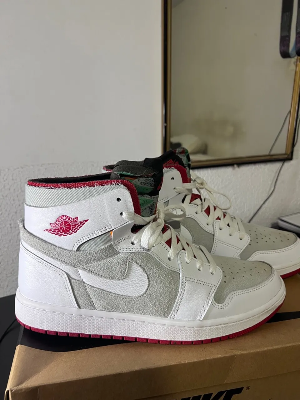 Air Jordan 1 Mid SE Craft Hare - Novo e Original