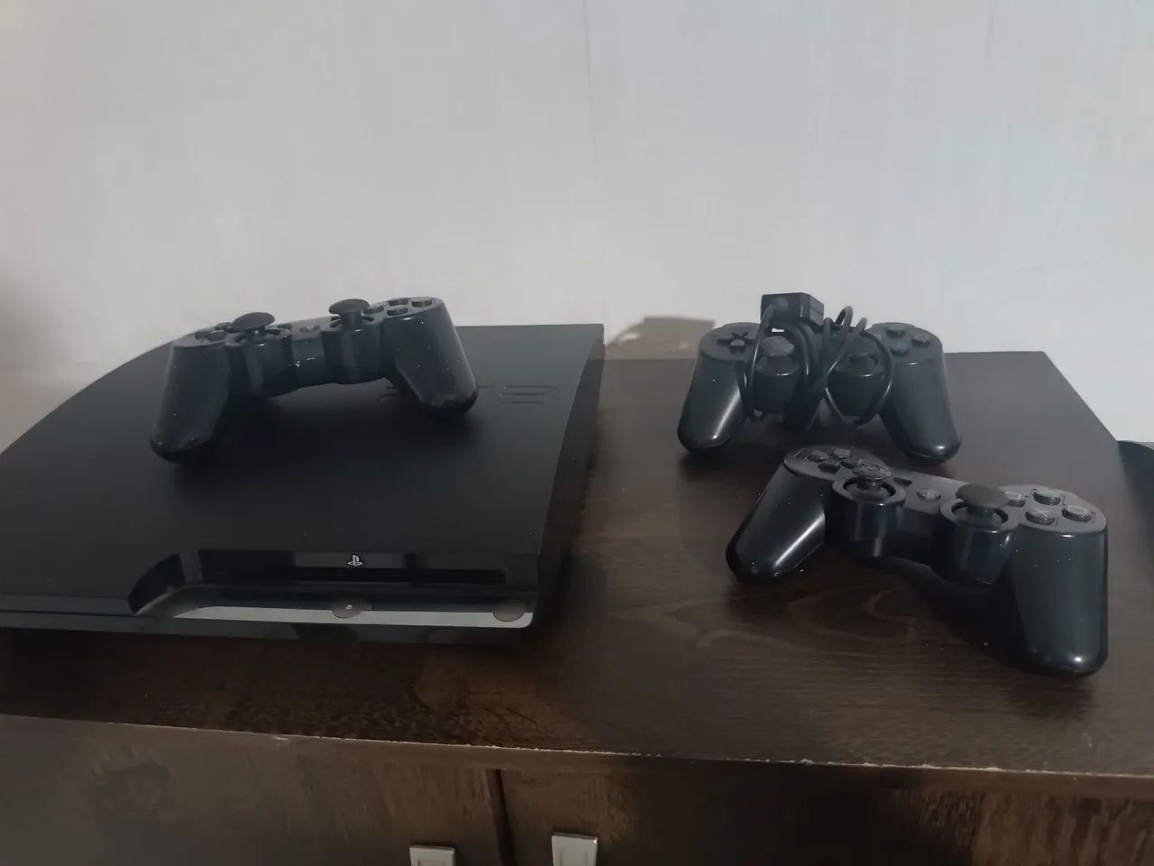 Playstation 3 com 3 controles