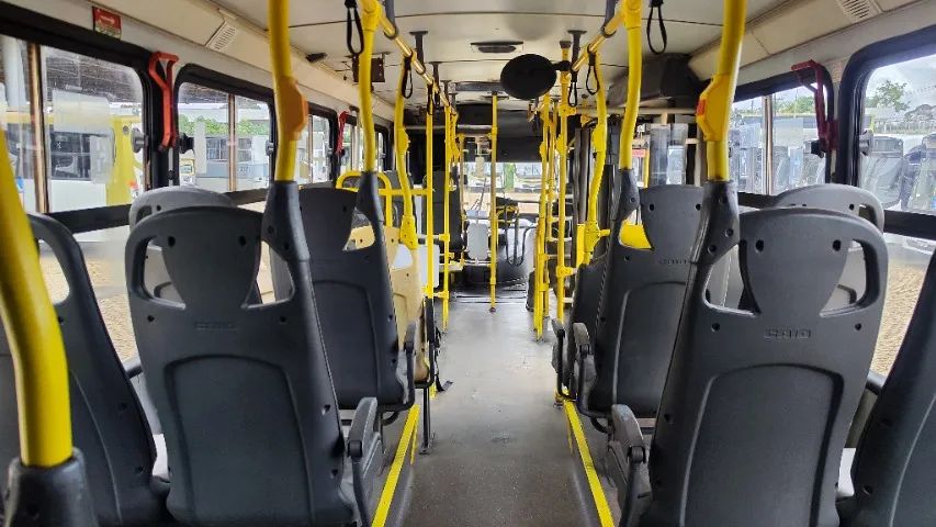 INDUSCAR APACHE VIP III - Foto 7