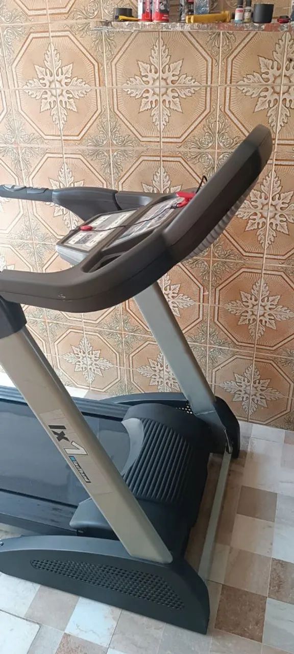 ESTEIRA QUEENS LX1 POWER TRAINER 