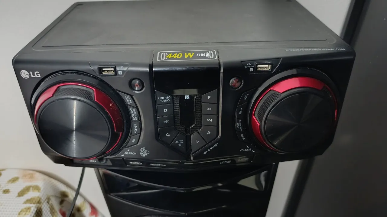 Mini System LG CJ44