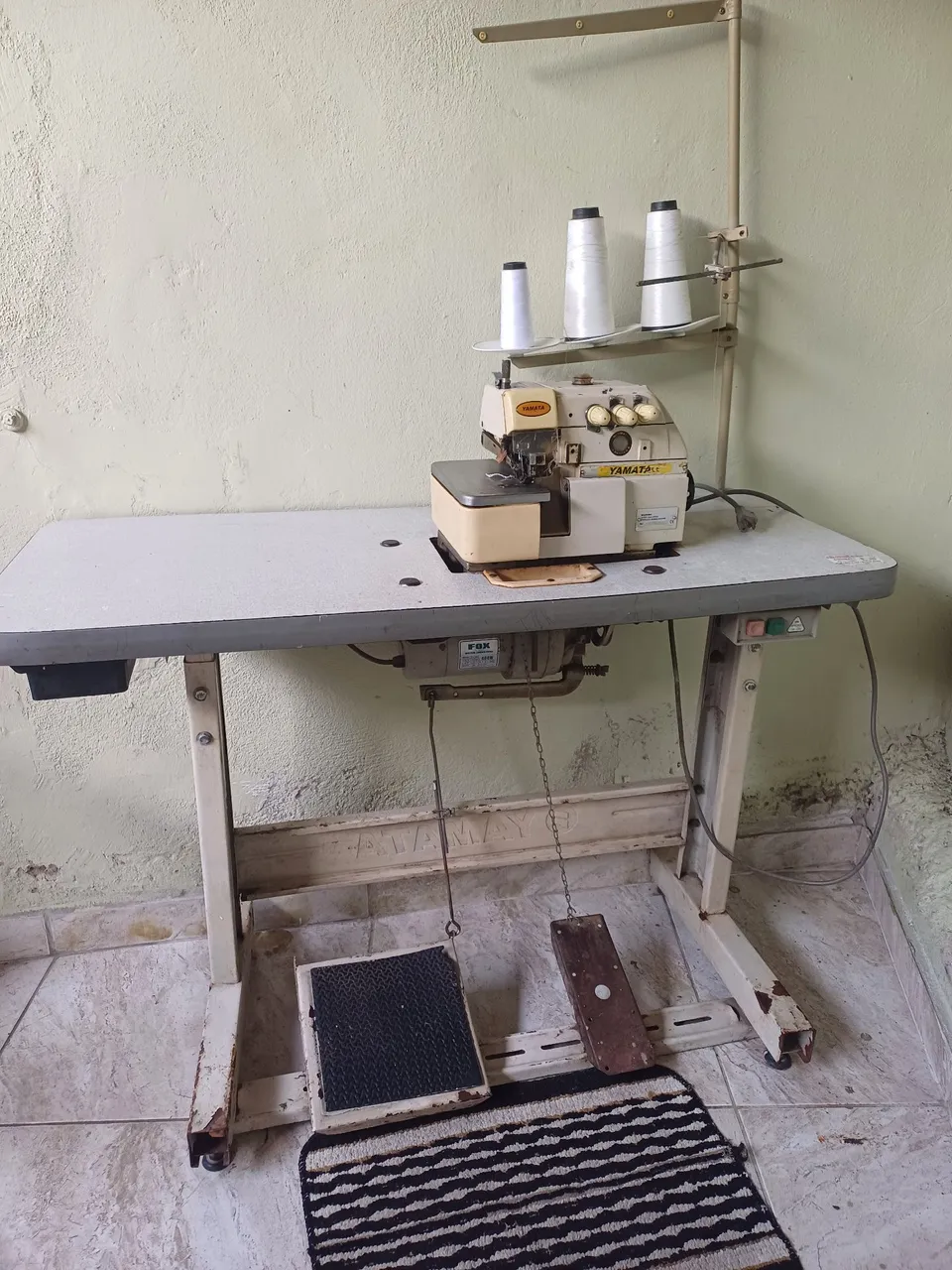 Máquina de Costura Industrial Yamata