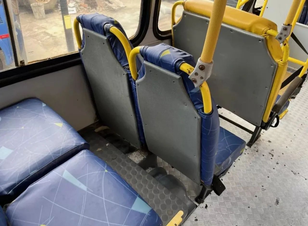 Ônibus Escolar Sênior Midi (Micrão) - Ano 2014 - Foto 12