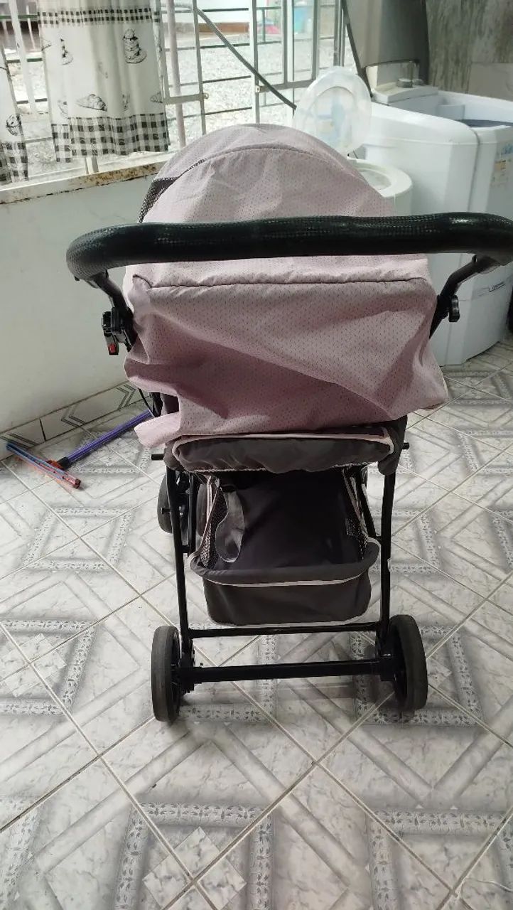 Carrinho de Bebê - Ótimo estado - Foto 4