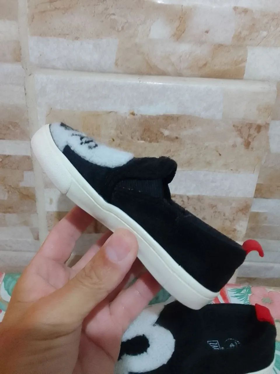 Tênis ZARA Mickey Mouse Baby- Tamanho 21 - Foto 5