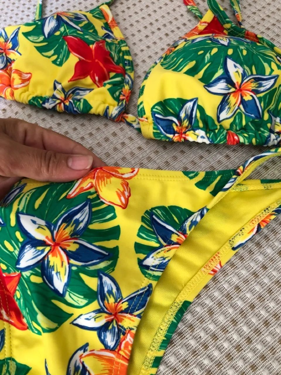 Biquíni Praia Floral Tropical - Foto 4