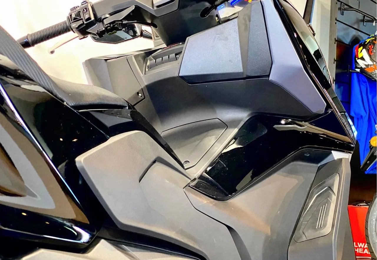 Kymco - AK 550 Premium 2025 0 km - Foto 15