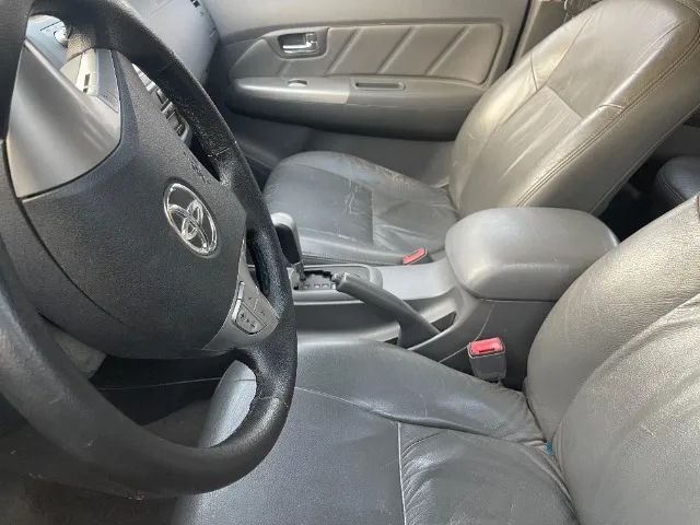 HILUX  - Foto 5