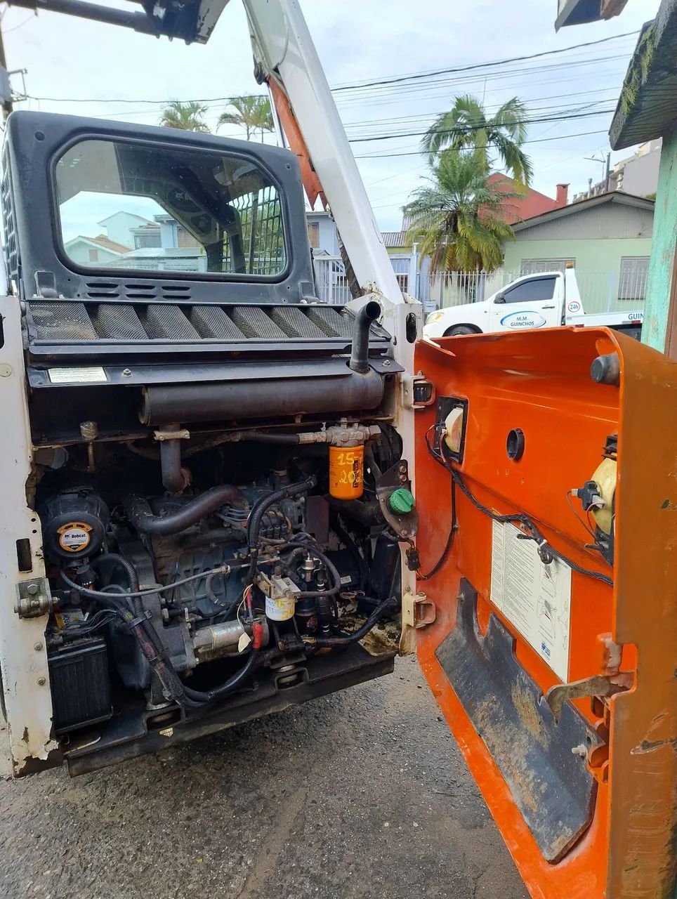 Mini Carregadeira Bobcat S100 - Foto 2