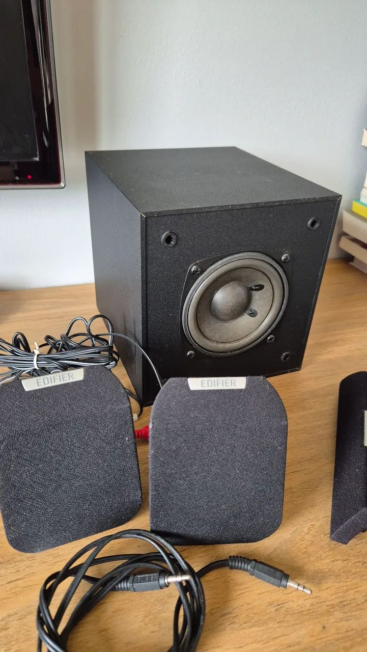 Caixa de Som PC marca EDIFIER 15W - Foto 2