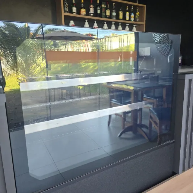 Geladeira Vitrine Polar 220v