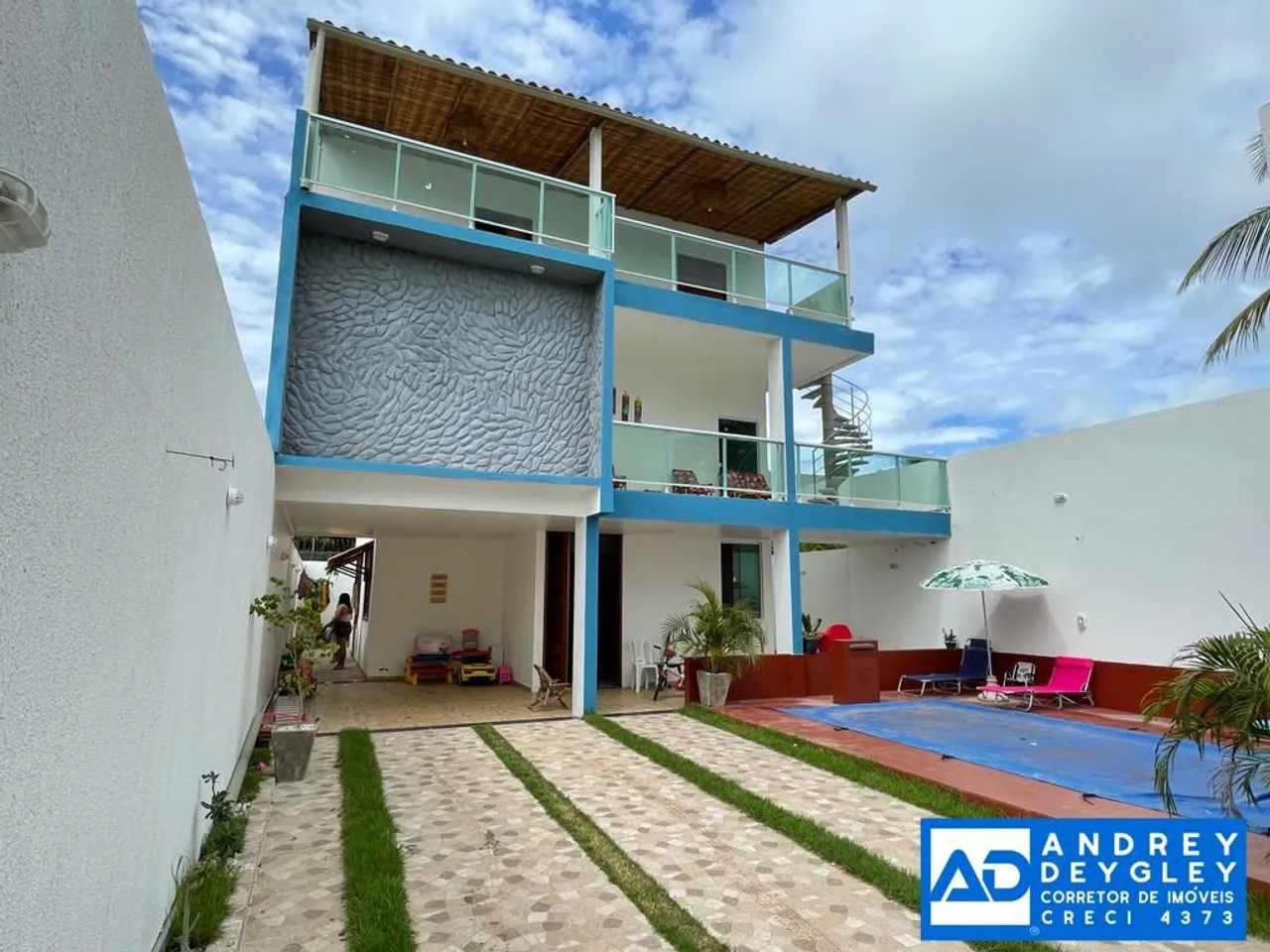 Casa a 800 metro da prainha
