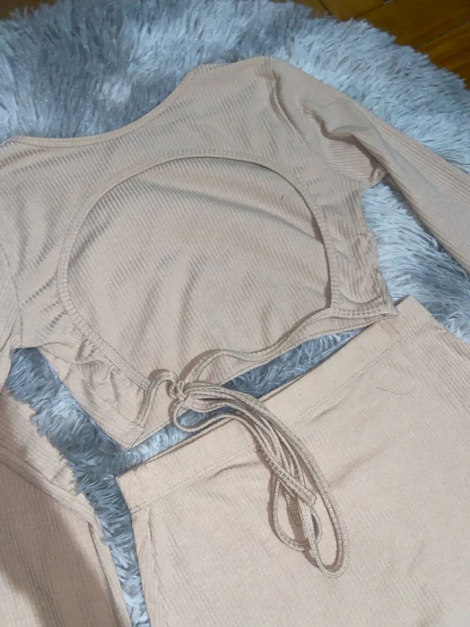 Conjunto cropped e saia - Foto 2