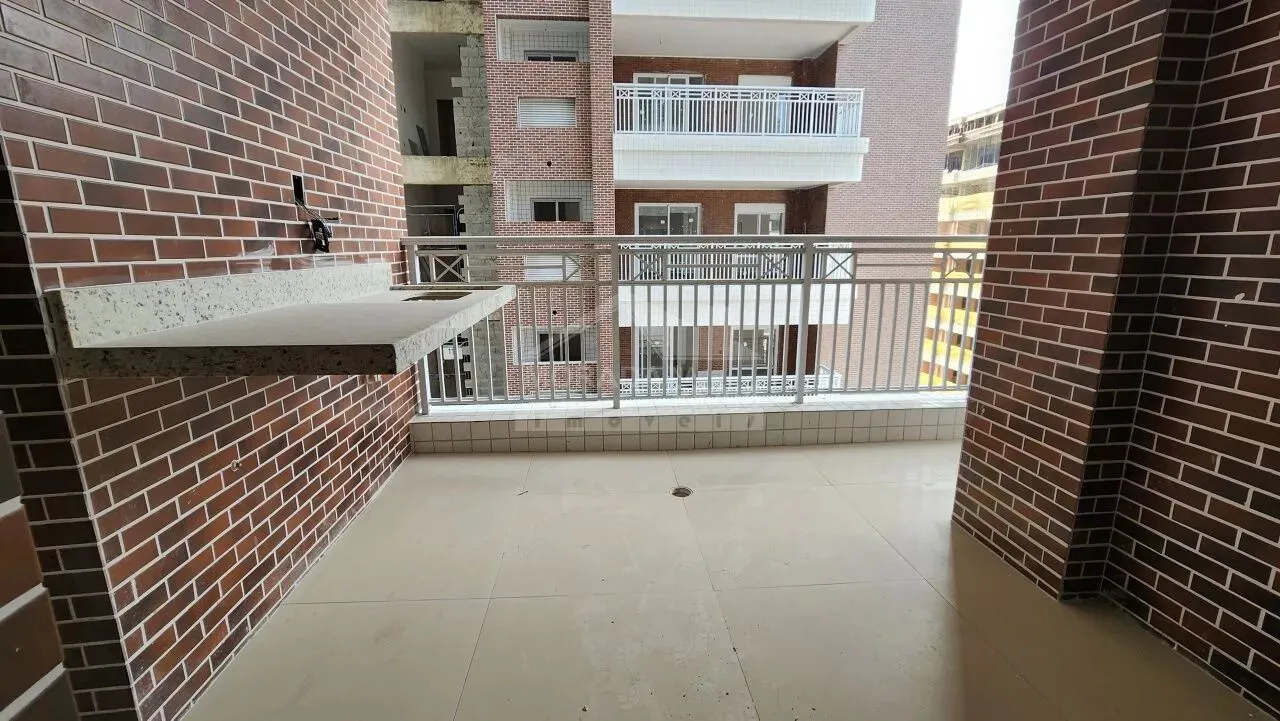 Apartamento no Forte, 3 suítes, 3 vagas, lazer, confira na imobiliária em Praia Grande.