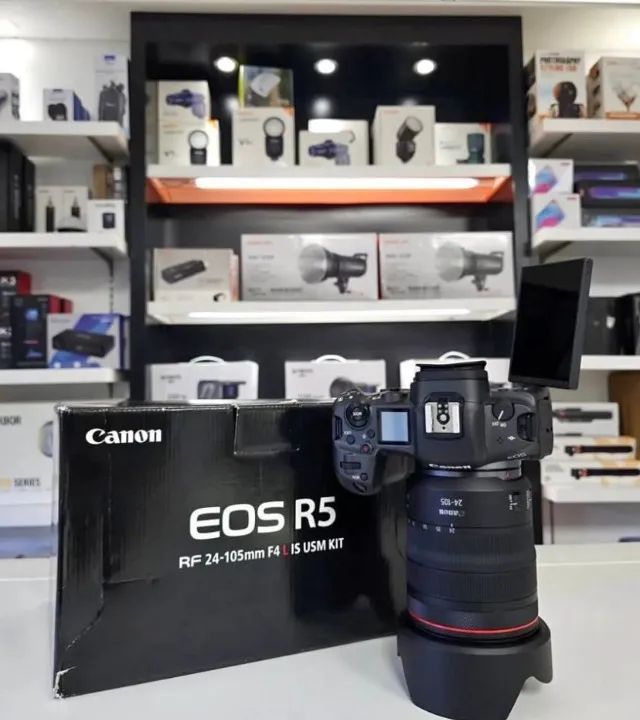 Câmera Cânon Eos R5 lente RF 24-105mm Lacrada