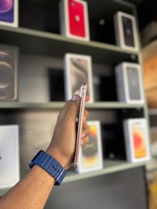 IPhone 8 PLUS 128 GB GOLD  - Foto 5