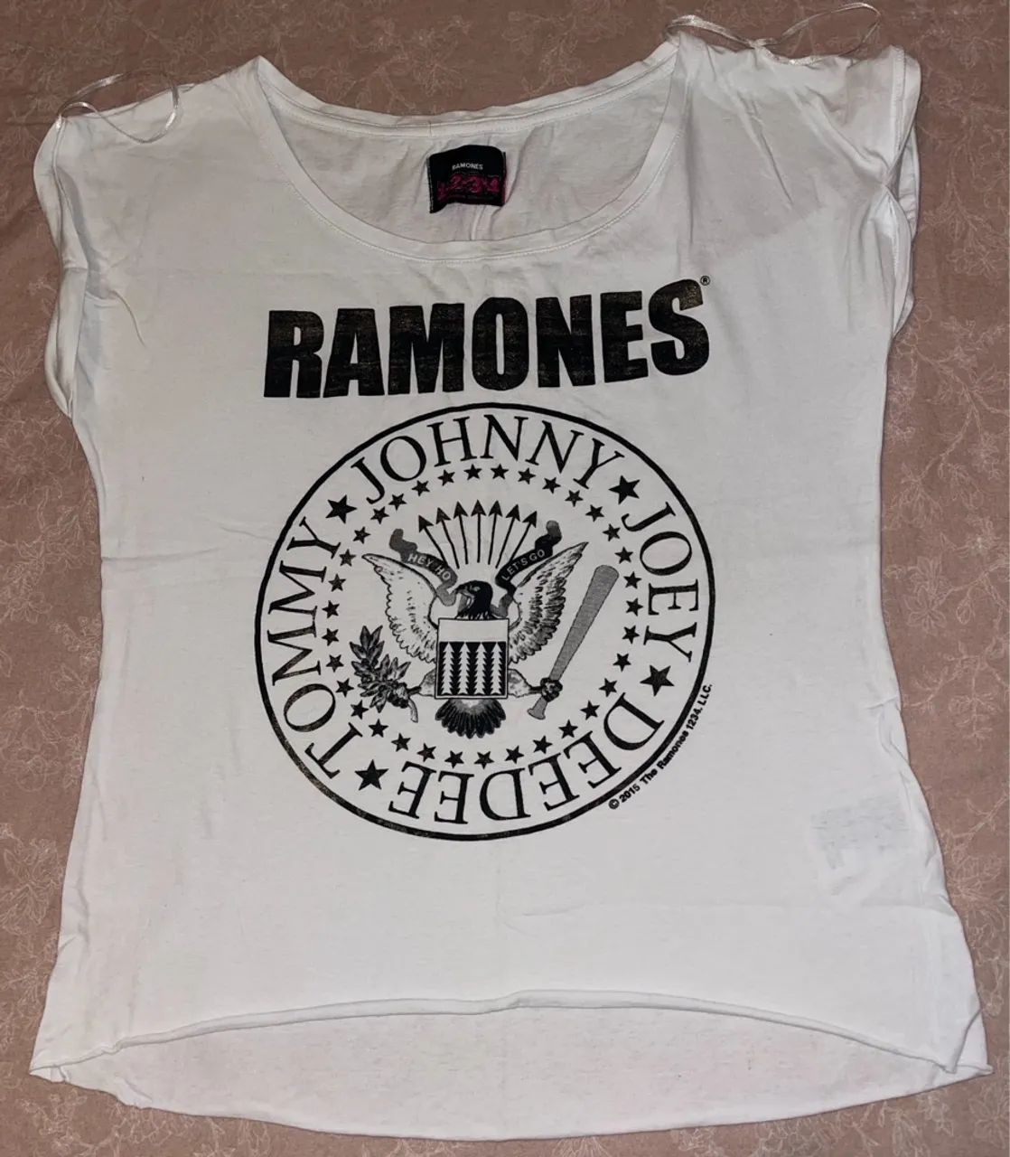 Camiseta Ramones - Rock and Roll - Tamanho P