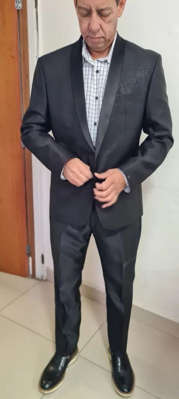 Kit Terno e calça preto chumbo 56 elegante usado 1x - Foto 4