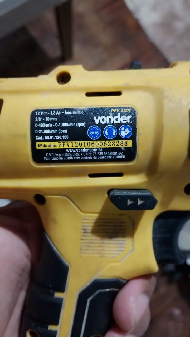 Vendo cinto de segurança parafusadeira e nível a laiser - Foto 2