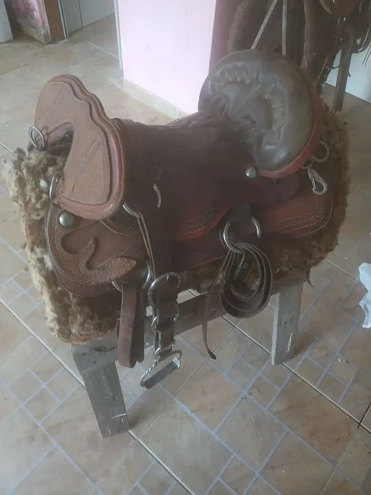 Sela de Montaria em Couro