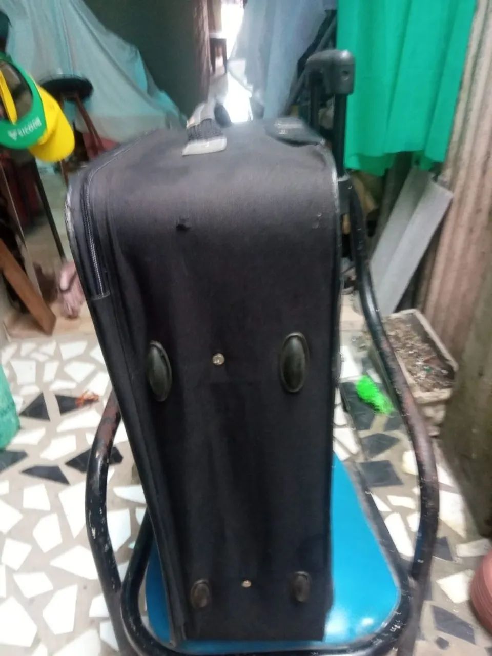 R$100 Mala de viagem 15kg - Foto 3