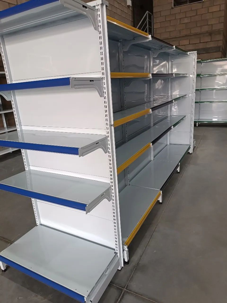 Gondolas de aço montes claros e norte de Minas gerais  - Foto 2