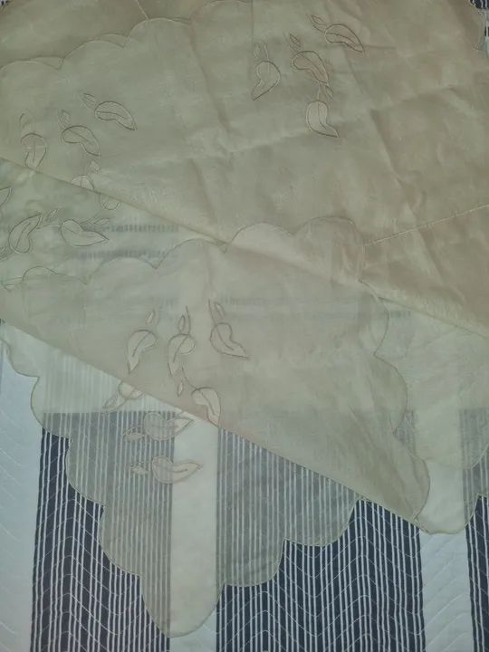 Toalha de Mesa de Algodão Bordada - Foto 4
