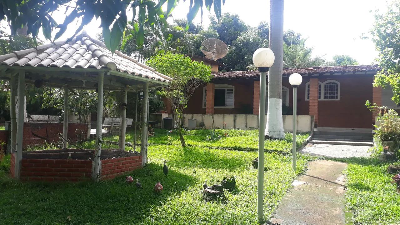 Chácara  com 2 casas e área verde - Foto 8