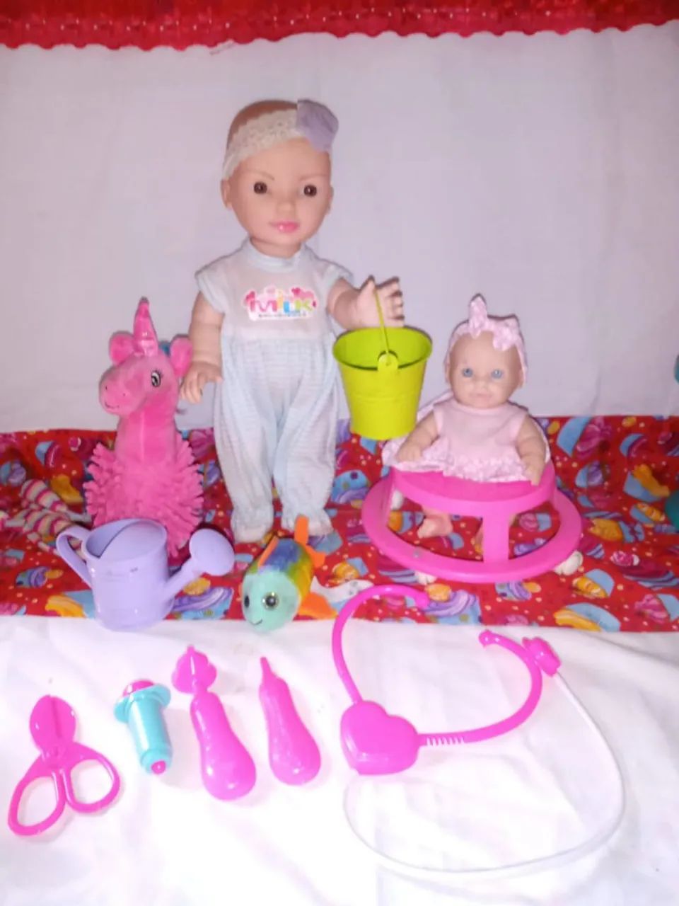 Lote Brinquedos e Bonecas Com Lindos Acessórios  - Foto 3