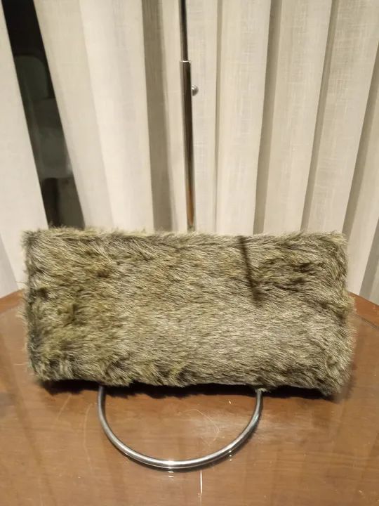 Bolsa vintage peluciada