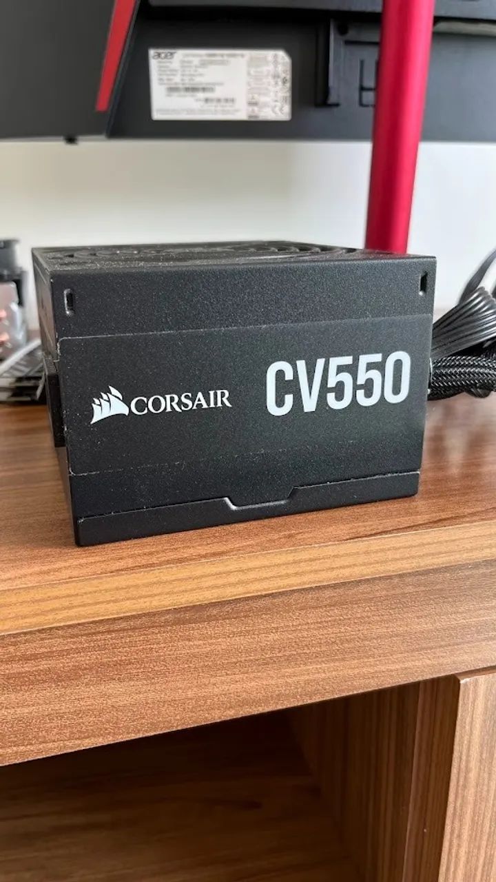 Fonte Corsair 550W 80 plus bronze - Foto 2