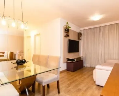 Vende-se apartamento no BAIRRO ALTO com 2 quartos, 1 banheiro e 1 vaga.