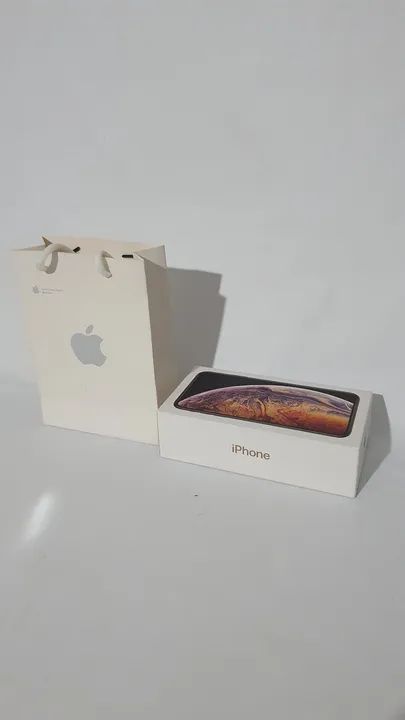 Sacola e Caixa vazia  de iPhone XS Max 