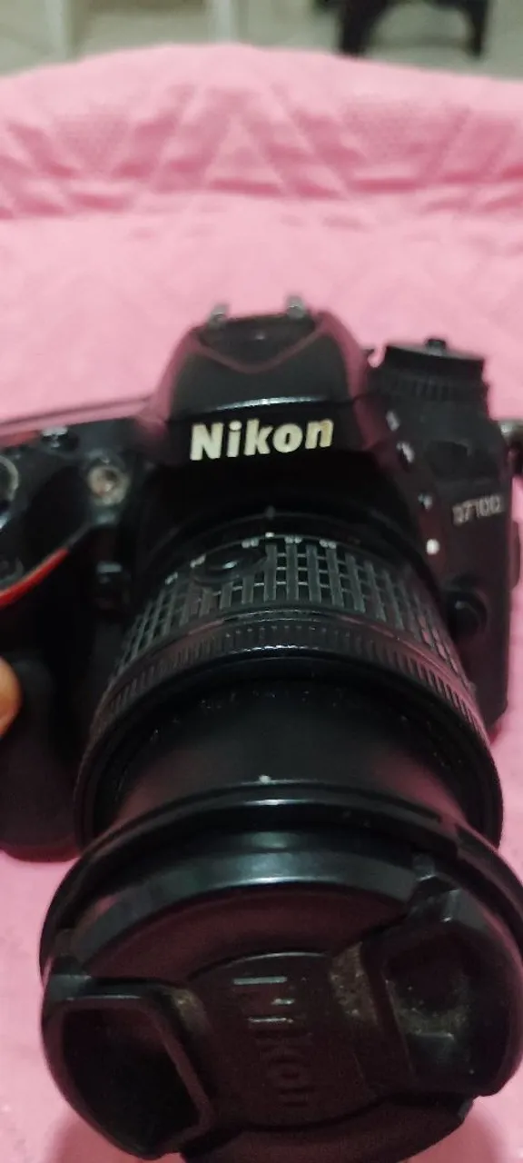 Câmera Nikon D7100 - Ótima para fotografia e filmagem