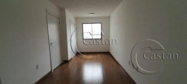 apto com sala, quarto, cozinha e banheiro ao lado do metrô