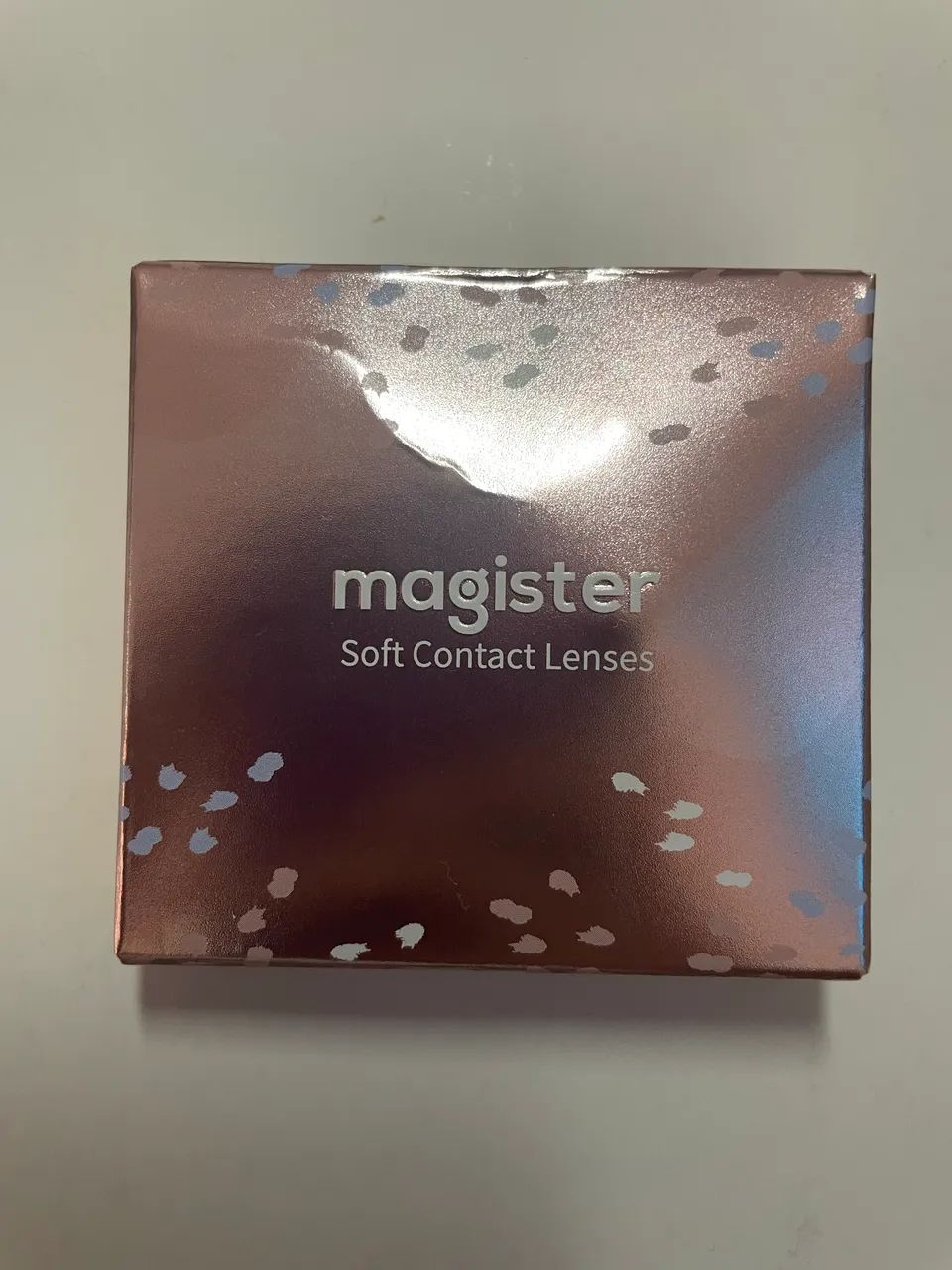 Lente de contato branca  - Foto 3