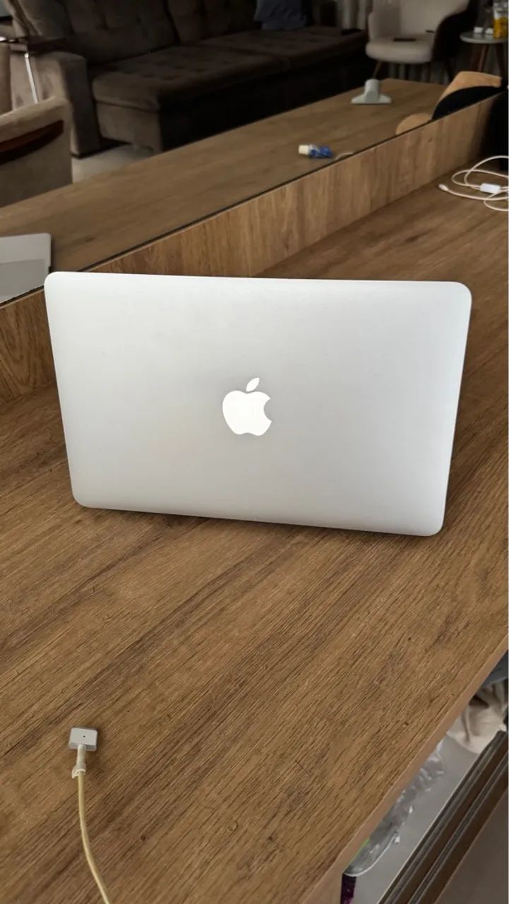 MacBook Air 12? (2015) - i5, 4GB RAM, 128GB SSD - Excelente Estado 
