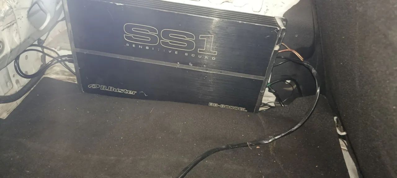 Caixa de som trio de 1564595542216834121