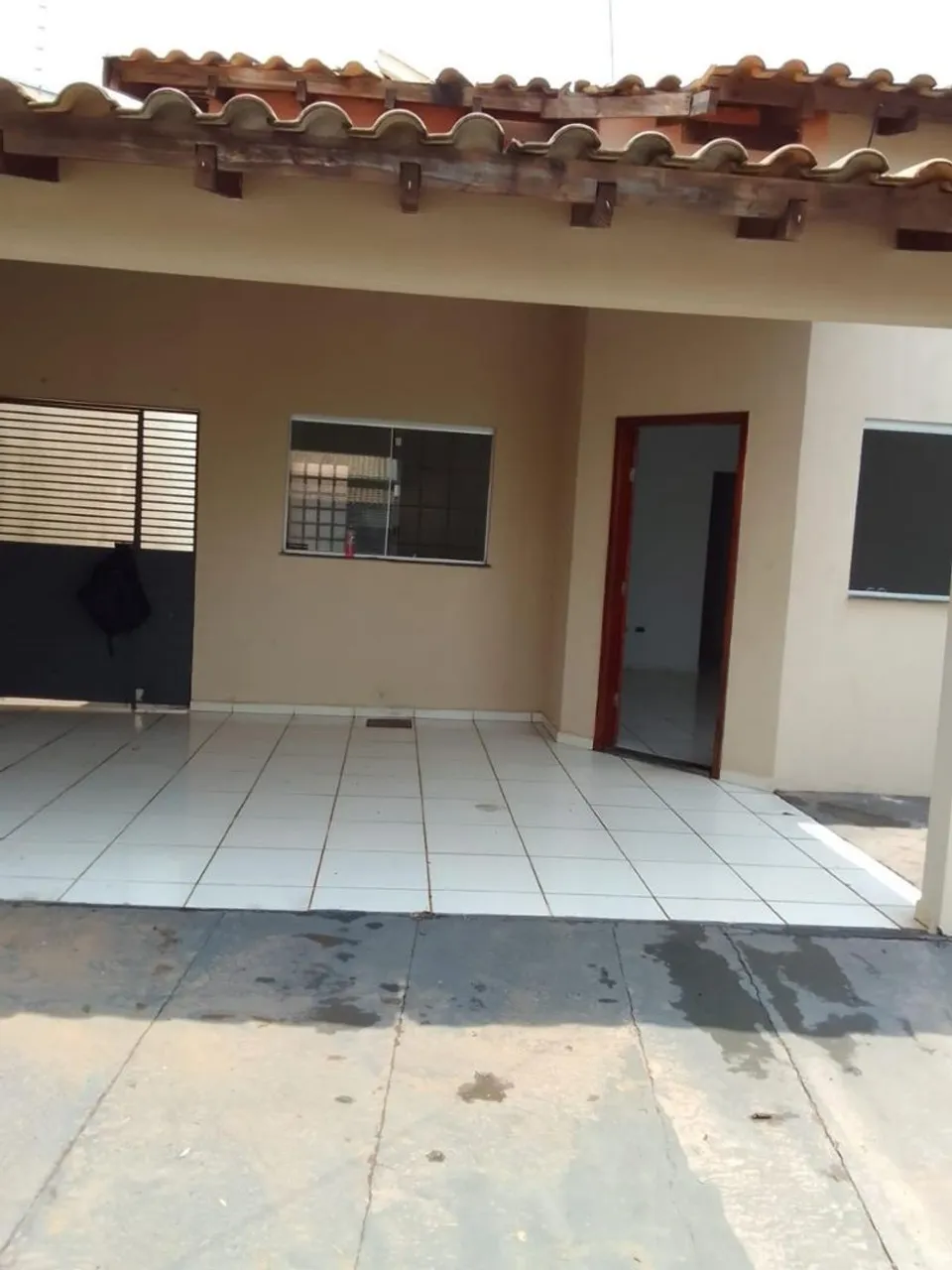 Alugo casa 1.200
