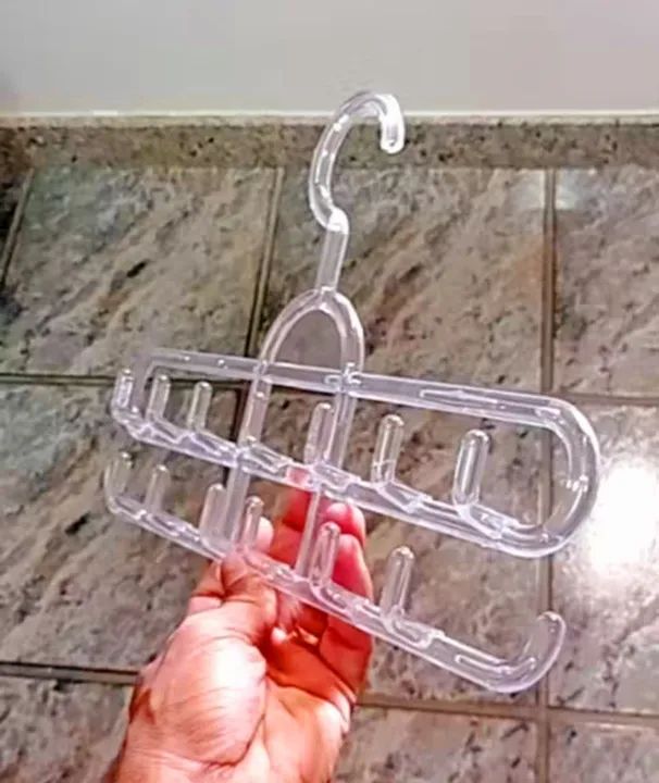Kit com 3 Cabides organizador cristal com 13 ganchos cada - Foto 3
