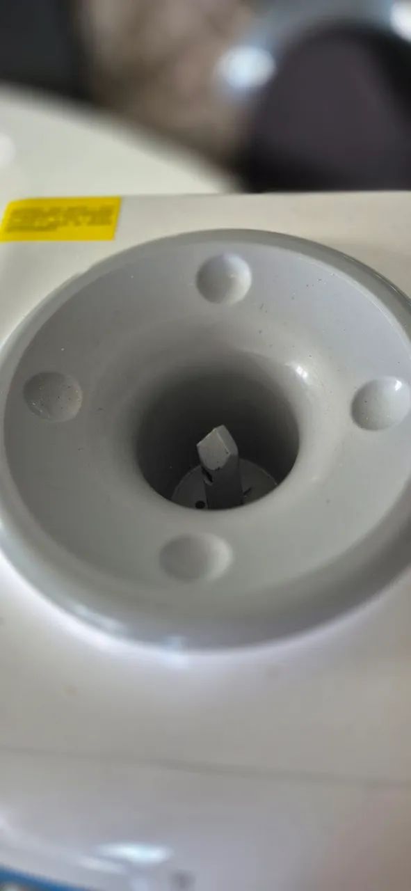 Bebedouro Eletrolux de mesa - Foto 4