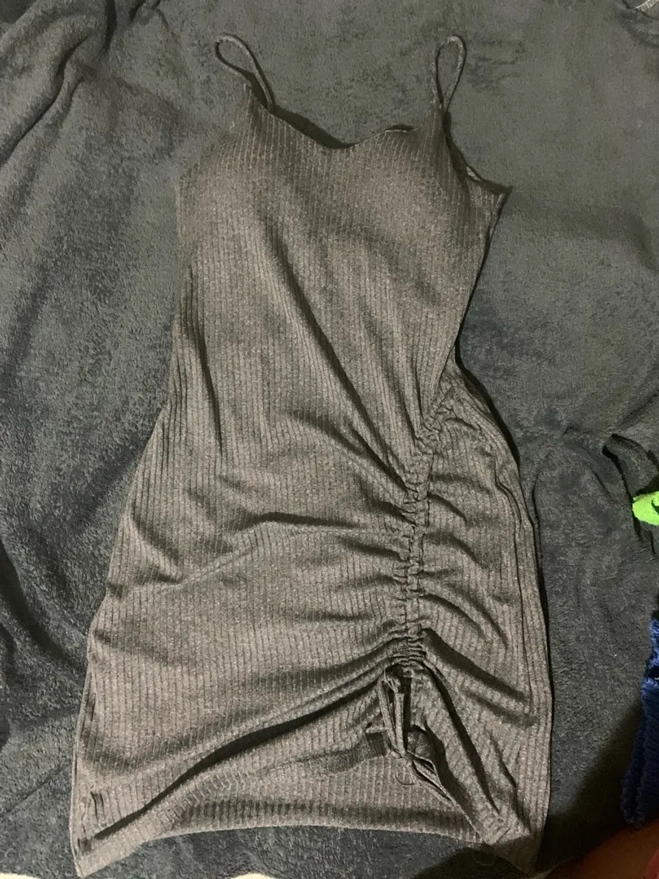 Roupas semi novas