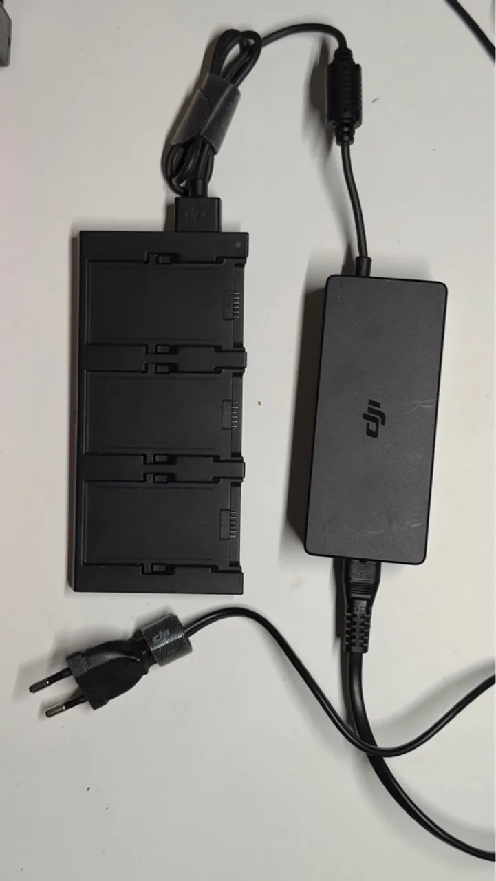 Carregador + Hub para carregar até 3 baterias DJI spark