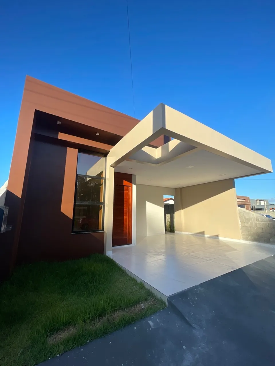 Linda Casa na Zona Oeste condomínio Jardim Imperial