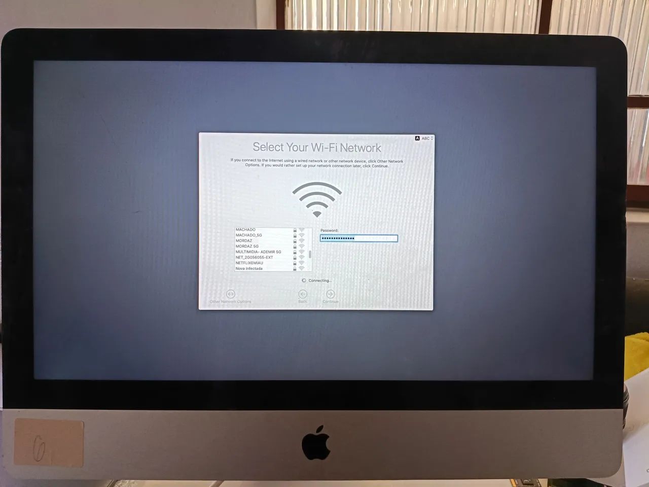 Imac 21.5 ano 2013 8gb HD de 1 tera - Computadores e Desktops