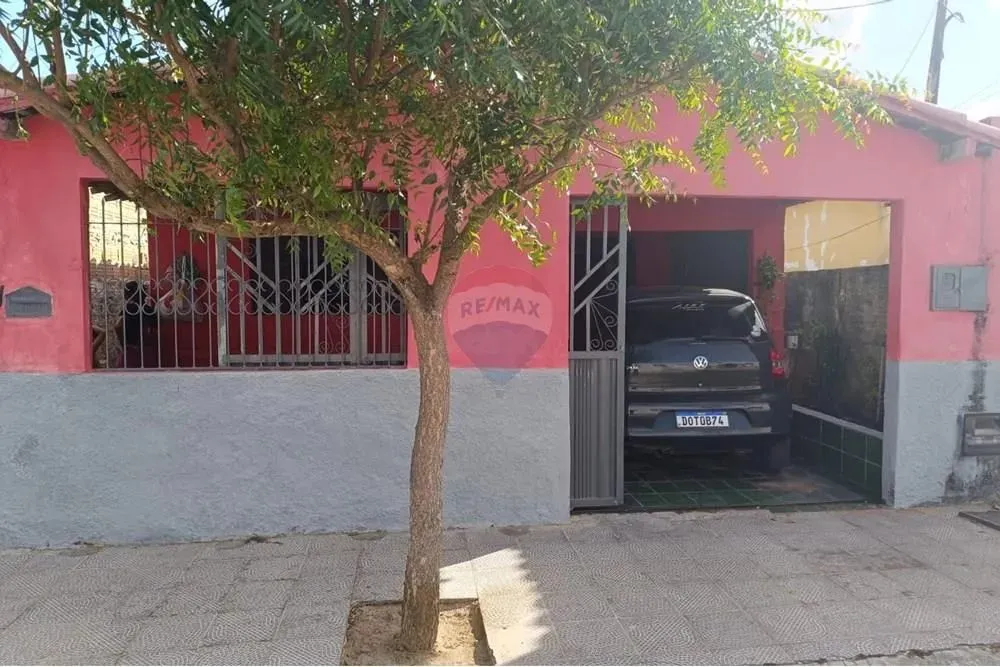 Casa Espetacular à Venda no Centro de Macaíba, RN!