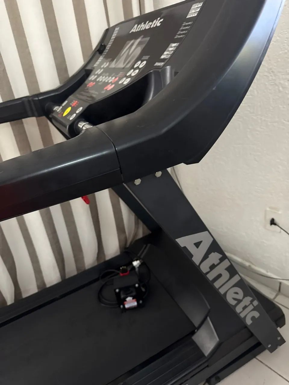 Esteira profissional atlétic  - Foto 2
