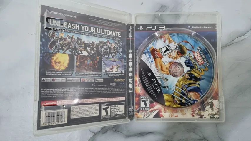 Ultimate Marvel vs Capcom 3 - PS3 - Foto 2