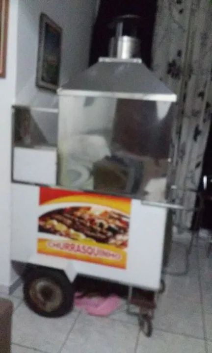 Carrinho de churrasquinho